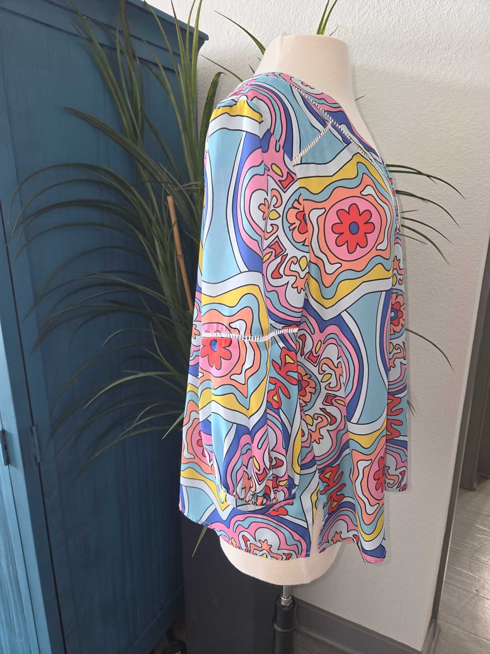 Crosby by Mollie Burch Floral Print Top in Pastel Multi